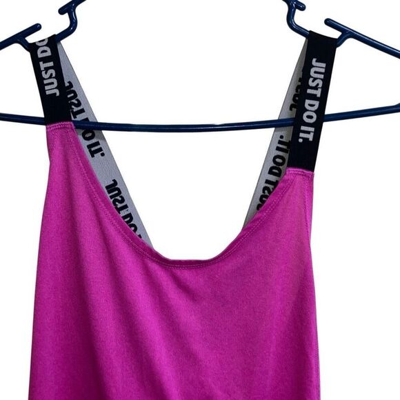 514. Nike running tank in coral size medium - Picture 3 of 6